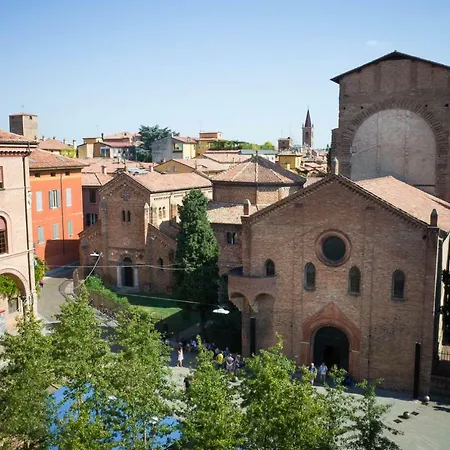 Piazza Santo Stefano * Bologna