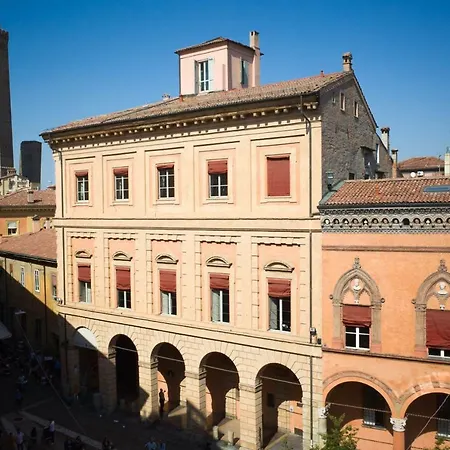فندق مبيت وإفطار Piazza Santo Stefano *
