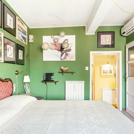 Piazza Santo Stefano Bed and Breakfast *
